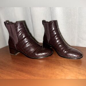 J. crew women’s Chelsea boots